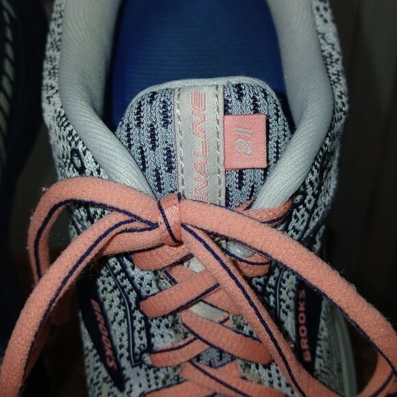 Brooks Adrenaline GTS 21 Running Shoes Women's Size 10 White Blue Pink Comfort - Picture 16 of 16